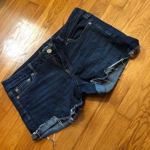 Cut off shorts - dark wash